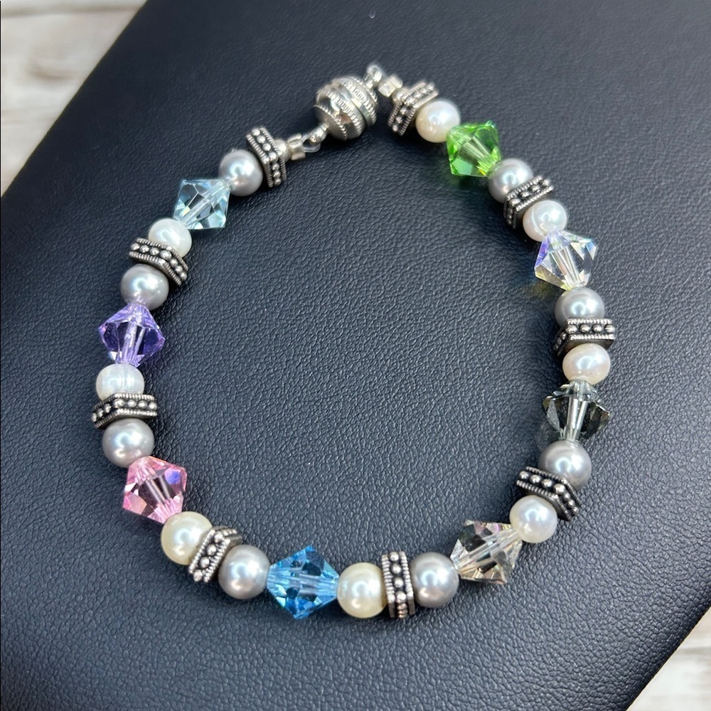 Multicolor Crystal and Freshwater Pearl Beaded Bracelet